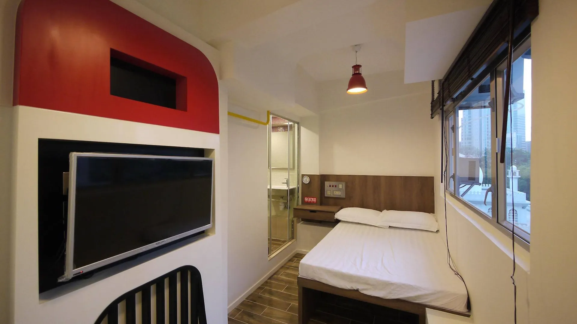 Panda'S Hostel - Hot Dog Bus Hongkong Čína
